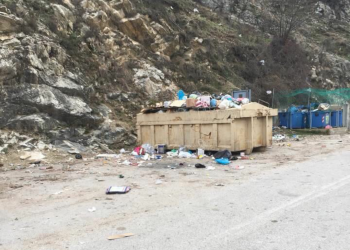 ΜΙΑ ΕΙΚΟΝΑ ΧΙΛΙΕΣ ΛΕΞΕΙΣ!  Ανεξέλεγκτη η ρίψη στερεών  αποβλήτων στον Δήμο Μύκης