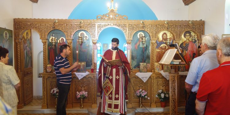 Πραγματοποιήθηκε ο εκκλησιασμός στον Ι.Ν Ιωακείμ  & Άννης στις ΘΕΡΜΕΣ την Κυριακή 17 Ιουνίου