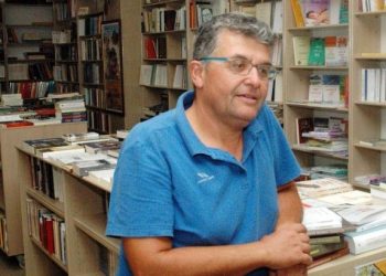 Ησυχάστε,  θα κατεβούμε…..