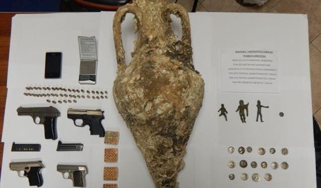 Καβάλα: Σύλληψη για αρχαιοκαπηλία και παράνομη οπλοκατοχή