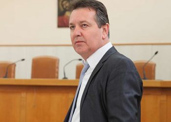 ΚΑΤΑΓΓΕΛΙΑ ΜΑΛΑΚΗ ΓΙΑ ΠΛΑΣΤΟΓΡΑΦΙΑ!  Ζήτησε απομαγνητοφώνηση των πρακτικών και επίσημο  αντίγραφο της αίτησης Ανταμπούφη με τις «16» υπογραφές!