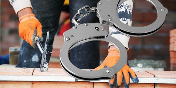 Συνελήφθη 48 χρονος Έλληνας για παράνομες οικοδομικές εργασίες