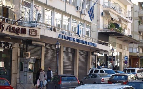 Σύλληψη 56χρονης ημεδαπής για κλοπή