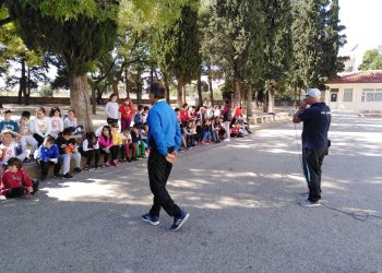 ΑΡΙΩΝ και μαθητές φώναξαν: «Ας κινηθούμε»