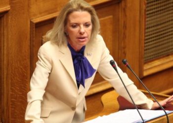 ΚΑΤΑΚΟΡΥΦΗ ΑΥΞΗΣΗ!  Νέα ερώτηση Βόζεμπεργκ για τις αθρόες αφίξεις αλλοδαπών στον Έβρο