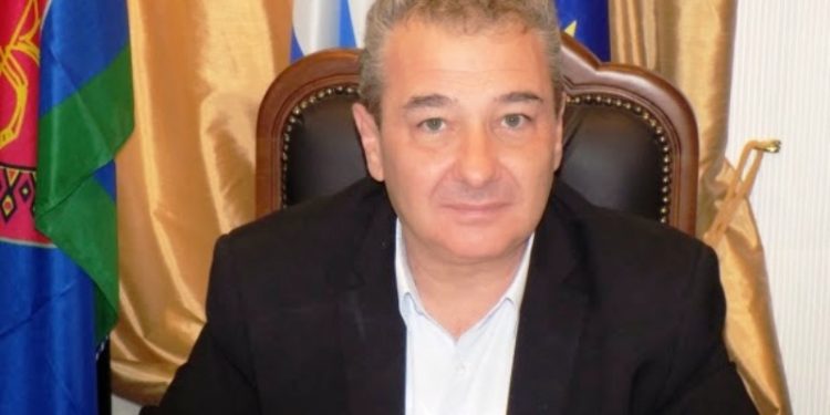 ΜΑΖΙ ΜΟΥ ΘΑ ΚΑΤΕΒΟΥΝ!  Υποψήφιός μου και ο Γιάννης Παπαχρόνης!