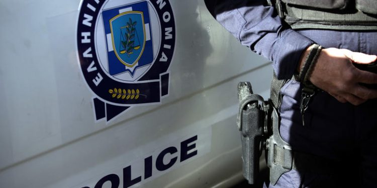 ΣΥΓΧΑΡΗΤΗΡΙΑ ΑΝΑΚΟΙΝΩΣΗ Ε.Α.Α.Μ.Θ. ΓΙΑ ΤΗΝ ΕΠΙΤΥΧΙΑ ΜΕΛΟΥΣ ΤΗΣ  ΠΟΥ ΕΚΤΟΣ ΔΙΑΤΕΤΑΓΜΕΝΗΣ ΥΠΗΡΕΣΙΑΣ, ΣΥΝΕΛΑΒΕ ΣΤΗ ΘΕΣΣΑΛΟΝΙΚΗ ΔΙΑΚΙΝΗΤΗ ΛΑΘΡΟΜΕΤΑΝΑΣΤΩΝ