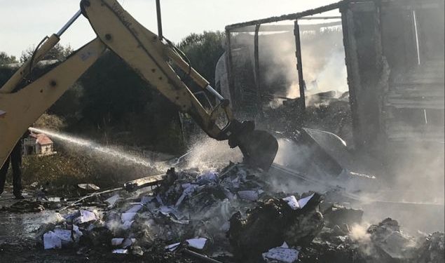Τραγωδία στην Καβάλα: 11 μετανάστες κάηκαν ζωντανοί έπειτα από τροχαίο -Πήραν φωτιά τα δύο φορτηγά