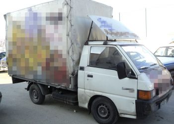 Δύο διακινητές και 50 λαθρομετανάστες συνελήφθησαν σε δύο διαφορετικές περιπτώσεις, την Δευτέρα σε Αλεξ/πολη και Ροδόπη