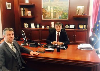 ΑΥΞΑΝΟΝΤΑΙ ΚΑΙ ΠΛΗΘΥΝΟΝΤΑΙ!  Στήριξη Χριστόδουλου Τοψίδη και από τον Αντιπεριφερειάρχη Ξάνθης Κώστα Ζαγναφέρη-Είχαν συνάντηση χθες στη Αντιπεριφέρεια