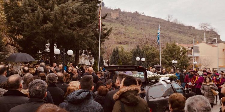 Ανείπωτη θλίψη στο «τελευταίο αντίο» για  την 21χρονη φοιτήτρια από το Διδυμότειχο