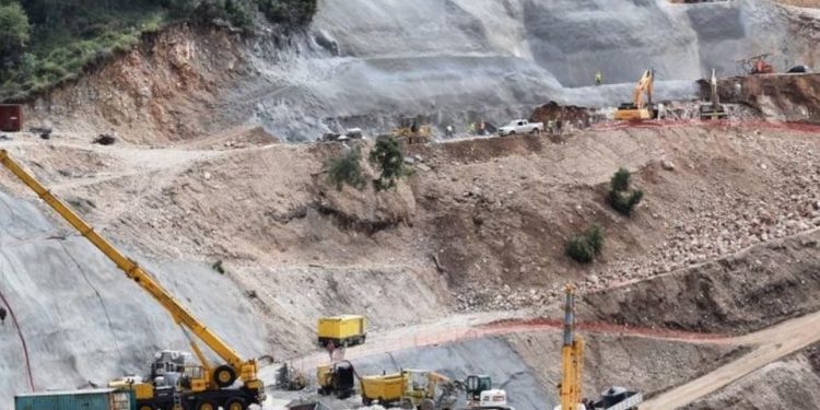 Σσσσ…. Ψίθυροι – Καταζητούνταν για απόπειρα δολοφονίας στη Γαλλία, τον «έπιασαν» στον Έβρο