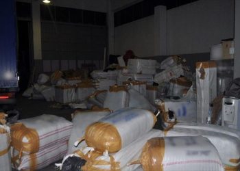 Εξαρθρώθηκαν πολυμελή κυκλώματα διακίνησης τουρκικών απομιμητικών προϊόντων – Συνελήφθησαν τρεις υπάλληλοι του Συνοριακού Σταθμού Κήπων Έβρου