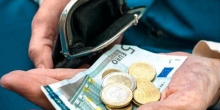 ΕΛΣΤΑΤ: Στα 16.378 ευρώ το κατά  κεφαλήν ΑΕΠ στη χώρα το 2016 – Το χαμηλότερο στην Ανατολική Μακεδονία – Θράκη