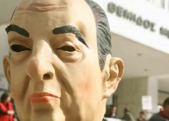 Κινηματογραφική ληστεία στην Καβάλα: Πήραν 4,2 εκατ. ευρώ με μάσκες Καραμανλή και Παπανδρέου