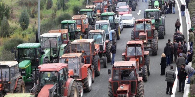 Αγρότες και κτηνοτρόφοι βγάζουν τα  τρακτέρ στους δρόμους στις 28 Ιανουαρίου