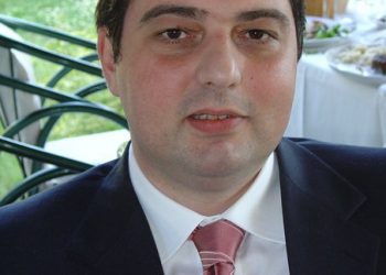 ΥΠΟΨΗΦΙΟΣ ΜΕ ΧΡΗΣΤΟ ΜΕΤΙΟ!Ο Κώστας Κουρτίδης είπε το «ΝΑΙ» αλλά υπό…προϋποθέσεις μετά τη συνάντηση που είχαν!  
