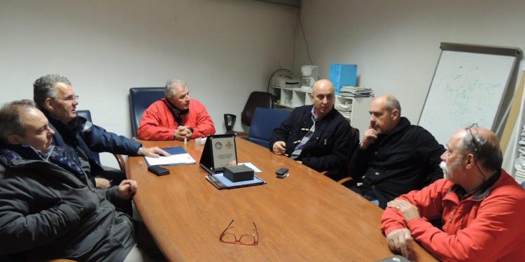 Ο Επικεφαλής του Συνδυασμού «Αγάπη για την Ξάνθη μας» Γιάννης Παπαχρόνης στα γραφεία του Εμπορικού Συλλόγου Ξάνθης