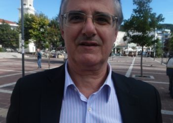 Σδρέβανος: Ο κύριος Χατζηθεοδώρου δεν κατάλαβε ποια επιχείρηση επισκέφτηκε-Χατζηθεοδώρου: Ουδέν σχόλιο. Δεν θα σας λύσω εγώ τα εσωτερικά σας προβλήματα!