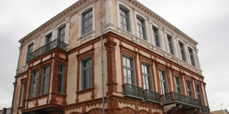 ΞΑΝΘΙΩΤΙΚΑ ΠΑΡΑΣΚΗΝΙΑ – Επιτέλους το Χατζιδάκειο θα είναι πλέον ανοιχτό όλες τις ημέρες της εβδομάδας