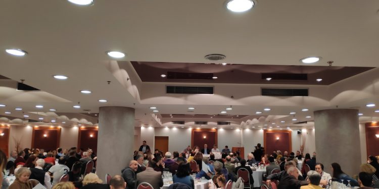 ΕΜΕΙΣ ΘΑ ΕΙΜΑΣΤΕ ΤΗΝ 2Η ΚΥΡΙΑΚΗ!  Πάθος, ενθουσιασμός και σιγουριά στο συνδυασμό του Γιάννη Παπαχρόνη