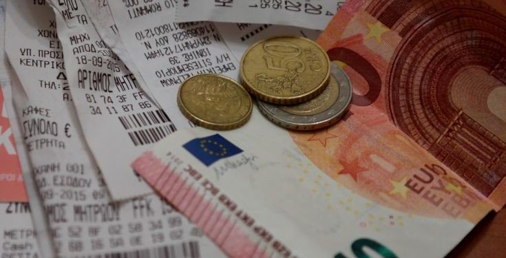 «Απόβαση» εφοριακών σε τουριστικές  περιοχές για 50.000 ελέγχους
