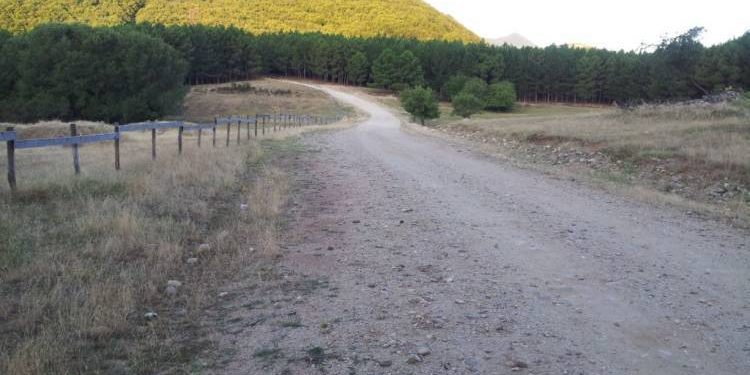 Συγκέντρωση Διαμαρτυρίας για την ασφαλτόστρωση της Θηλιάς