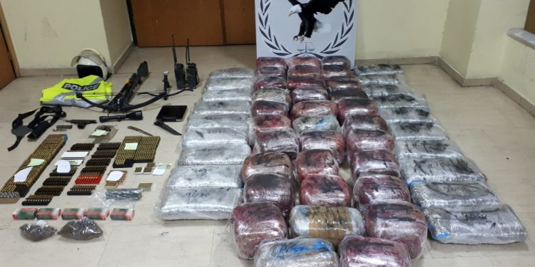 Αστυνομικοί της Κομοτηνής εξάρθρωσαν σπείρα μεταφοράς ναρκωτικών στην Τουρκία