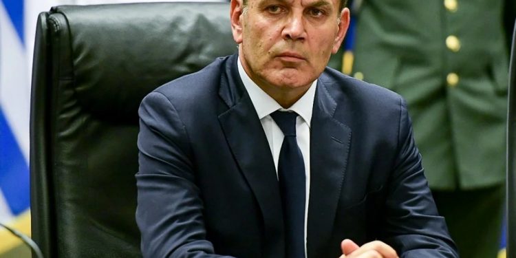 Συγκλονίζει ο νέος ΥΕΘΑ Νίκος Παναγιωτόπουλος:  «Από σήμερα είμαι κι εγώ στρατιώτης της Ελλάδας»  «Ζήτω οι Ένοπλες Δυνάμεις, ζήτω το Έθνος!»