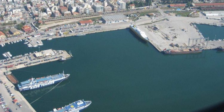 Με Αλεξανδρούπολη και Καβάλα  ξεκινούν οι πωλήσεις λιμένων