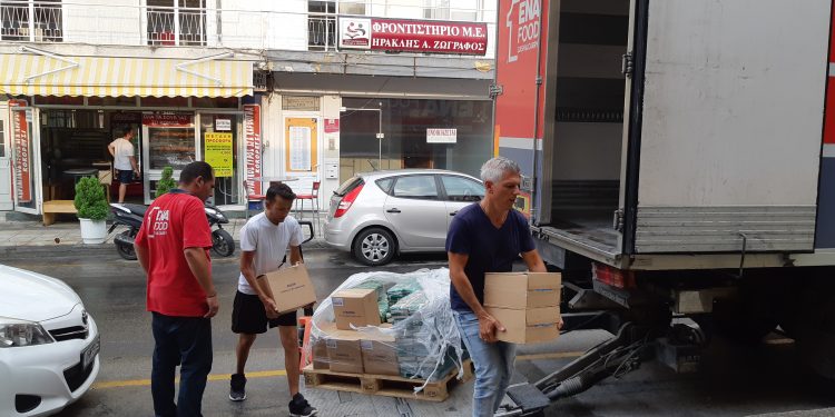 Τρόφιμα ύψους 1.935,47€ σε άπορες οικογένειες  του Νομού μας στα πλαίσια του προγράμματος  «Coca-Cola & Akis Food Tour Festival»