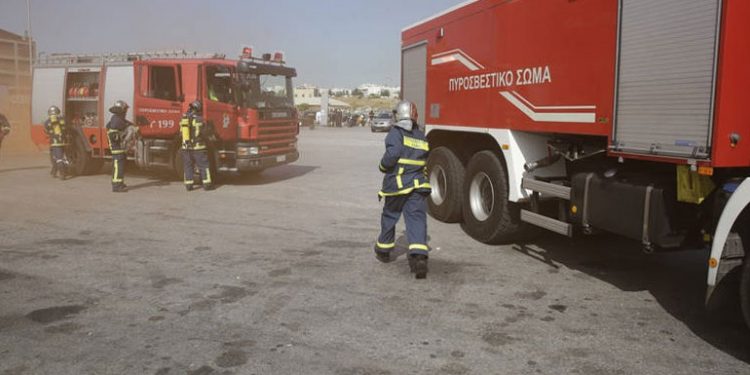 Μυστήριο: Βρέθηκε πτώμα γυναίκας να καίγεται έξω από εγκαταλελειμμένο εργοστάσιο της Ξάνθης