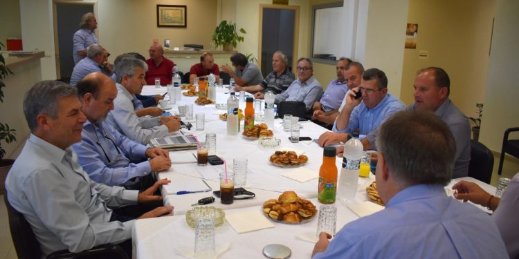 ΤΑ ΠΡΟΒΛΗΜΑΤΑ ΤΩΝ ΑΚΡΙΤΙΚΩΝ ΠΕΡΙΟΧΩΝ ΣΤΟ ΕΠΙΚΕΝΤΡΟ ΤΟΥ Δ.Σ. ΤΟΥ ΣΑΣΟΕΕ ΣΤΟ ΔΙΔΥΜΟΤΕΙΧΟ ΥΠΟ ΤΗΝ ΠΡΟΕΔΡΙΑ ΤΟΥ ΑΛΕΞΑΝΔΡΟΥ ΚΟΝΤΟΥ