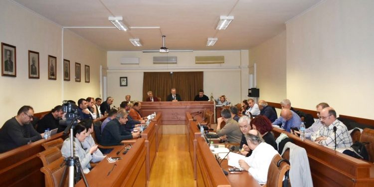 Δήμος Ξάνθης: Ένα δημοτικό συμβούλιο σε δύο μέρες!  Αρχίζει την Τρίτη 26 Νοεμβρίου και ώρα 16:00 και συνεχίζει την επόμενη μέρα Τετάρτη 27 Νοεμβρίου με τα υπόλοιπα θέματα
