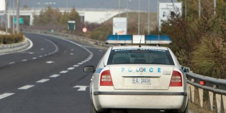 Τροχαίο ατύχημα μετά από καταδίωξη διακινητή στην  Επαρχιακή οδό Μεγάλου Δερείου – Νέας Σάντας