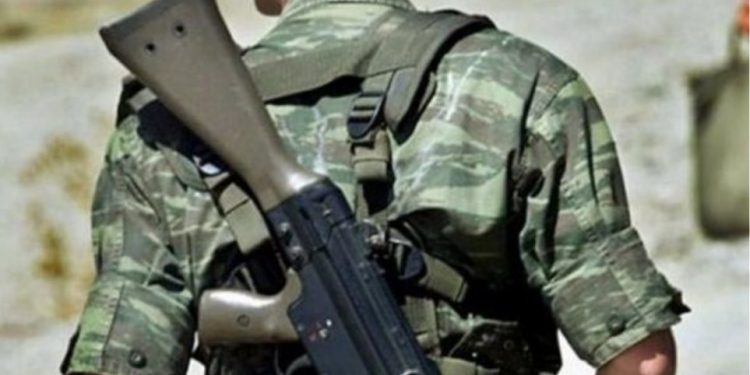 Ορεστιάδα: Σε νεκροταφείο βρήκαν το χαμένο όπλο του εθνοφύλακα
