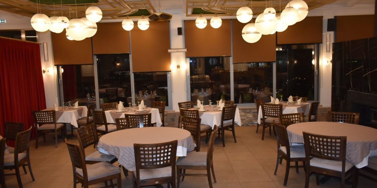 Από τον Ονειροπόλο Σταύρο Τοπαλίδη…στη νέα ΞΑΝΘΙΠΠΗ του Μάκη και του τζούνιορ Σταύρου Τοπαλίδη! Το όνειρο δεν πεθαίνει ποτέ…