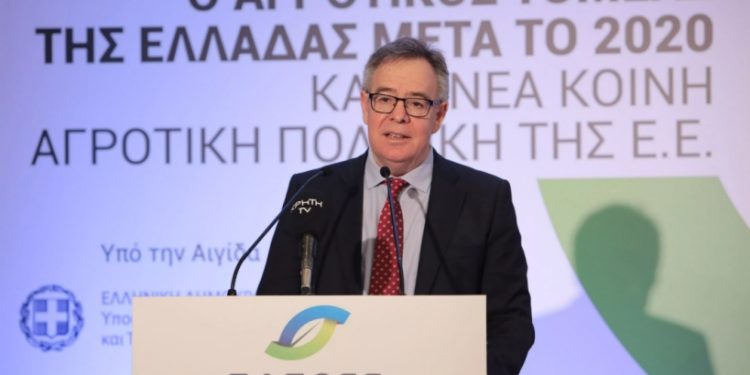 Επιστολές ΣΑΣΟΕΕ στο Υπουργείο Αγροτικής Ανάπτυξης & Τροφίμων  για να αντιμετωπιστεί το πρόβλημα εξεύρεσης Εργατών Γης