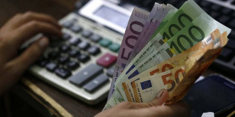 Κοινωνικό μέρισμα: Διευρύνεται ο αριθμός των δικαιούχων