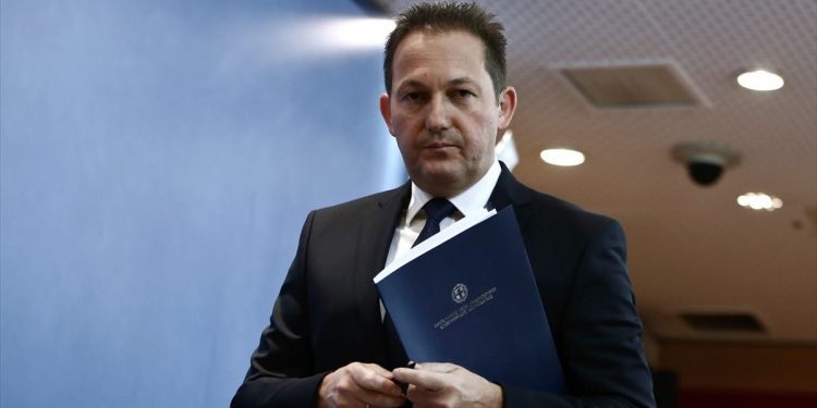Πέτσας: Τη Δευτέρα θα καταβληθεί το κοινωνικό μέρισμα