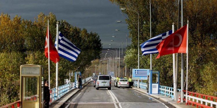 «Αστακός» ο Έβρος μετά την ύψωση τουρκικής σημαίας σε ελληνική νησίδα