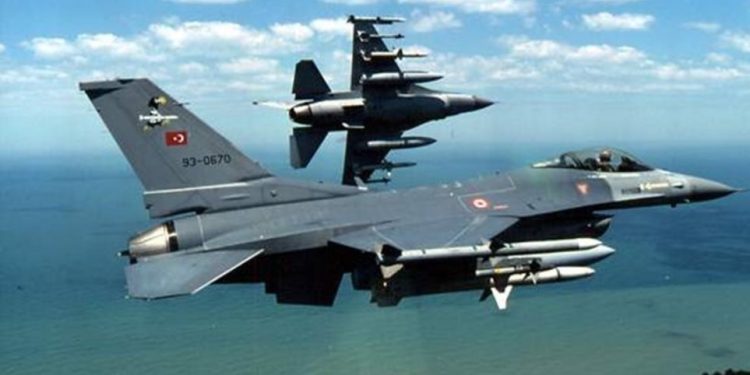 Αιγαίο: Έντεκα παραβιάσεις του εναέριου χώρου από τουρκικά μαχητικά