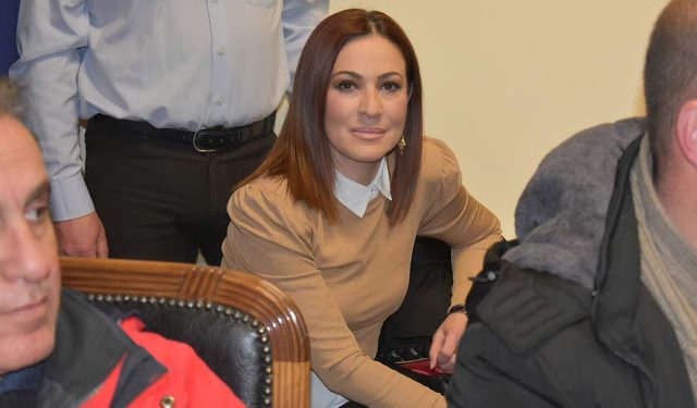 Δεν έβγαλε ΣΥΜΠΑΡΑΣΤΑΤΗ ΤΟΥ ΔΗΜΟΤΗ το Δημοτικό Συμβούλιο Ξάνθης-18 ψήφους ο Γιώργος Ξυνίδης, 14 η Δέσποινα Παρτσαλίδου!