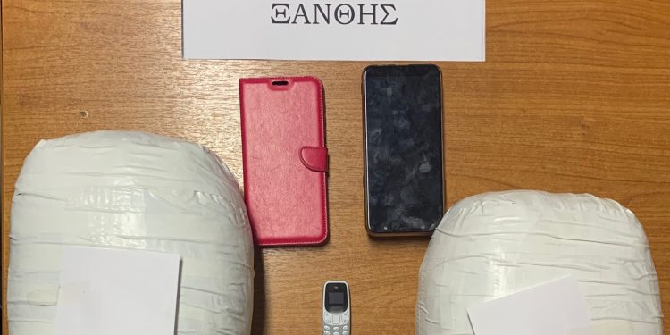 Συνελήφθησαν 31χρονος και 26χρονη σε χωριό της Ξάνθης με πάνω από 2 κιλά ακατέργαστης κάνναβης