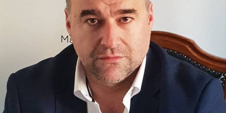 ΛΥΡΑΤΖΗΣ ΠΑΣΧΑΛΗΣ:  Θα αιτιολογήσω τον χαρακτηρισμό  κωλοτούμπα για τον Ματθαίο Σαββίδη!