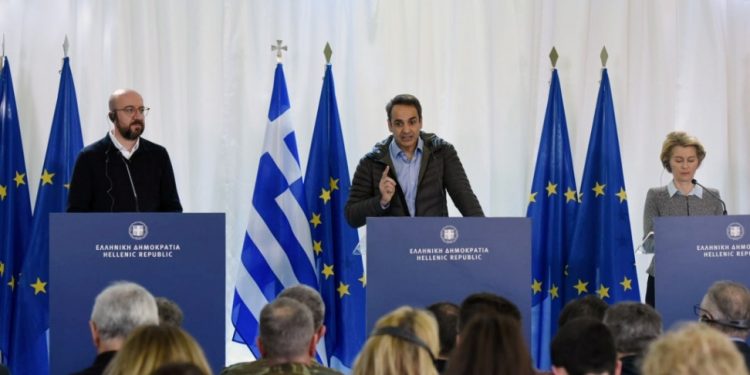 Κυβέρνηση σε Ευρωπαίους:  «Επίσημος διακινητής μεταναστών και  προσφύγων η Τουρκία του Ερντογάν!
