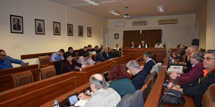 ΣΥΝΕΔΡΙΑΖΕΙ ΤΗΝ ΔΕΥΤΕΡΑ 9 ΜΑΡΤΊΟΥ (19.30) ΤΟ ΔΗΜΟΤΙΚΟ ΣΥΜΒΟΥΛΙΟ ΞΑΝΘΗΣ ΚΑΙ ΑΠΟΦΑΣΙΖΕΙ ΠΩΣ ΘΑ ΣΤΗΡΙΞΕΙ ΕΠΑΓΓΕΛΜΑΤΙΕΣ ΚΑΙ ΣΥΛΛΟΓΟΥΣ!