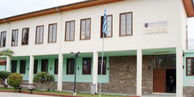 ΞΑΝΘΙΩΤΙΚΑ ΠΑΡΑΣΚΗΝΙΑ – Σήμερα (19.00) η σύσκεψη του ΕΒΕ Ξάνθης με ταβέρνες, καφέ, καταστήματα υγειονομικού ενδιαφέροντος και ξενοδοχεία!