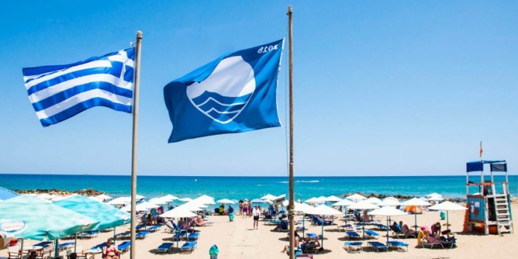 Πέντες γαλάζιες σημαίες στις παραλίες της Π.Ε. Ξάνθης