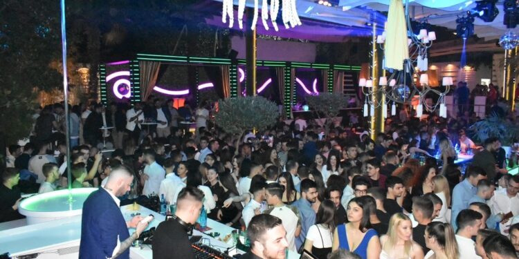 ΣΦΗΝΑΚΙΑ ΚΑΙ ΛΑΒΡΑΚΙΑ – Την Πέμπτη 18 Ιουνίου το Grand Opening του My Club